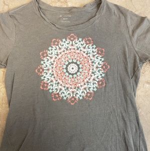 Columbia gray, coral, turquoise EUC tshirt!